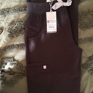 Figs Women's Straight Leg Kate Cargo Pants